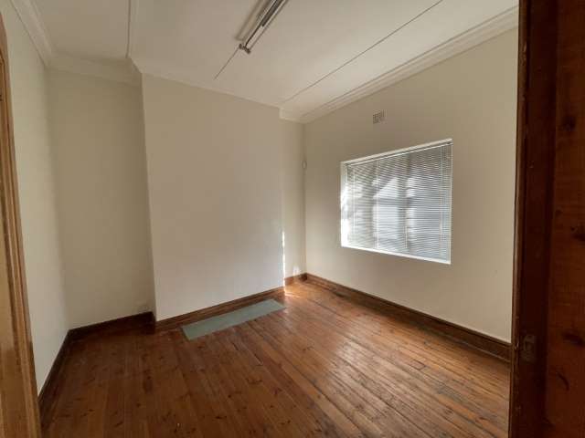 Commercial Property for Sale in Vredehoek Western Cape